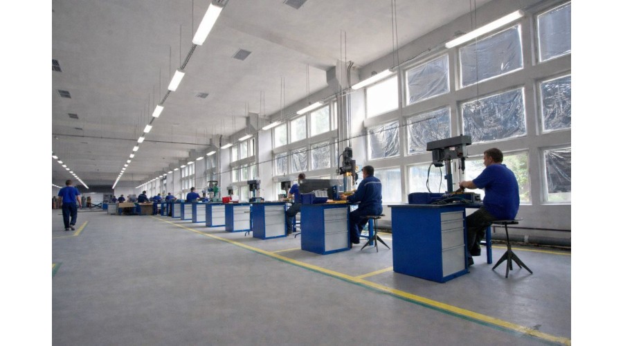 Свет, который не прощает ошибок: безопасность и эффективность промышленных предприятий